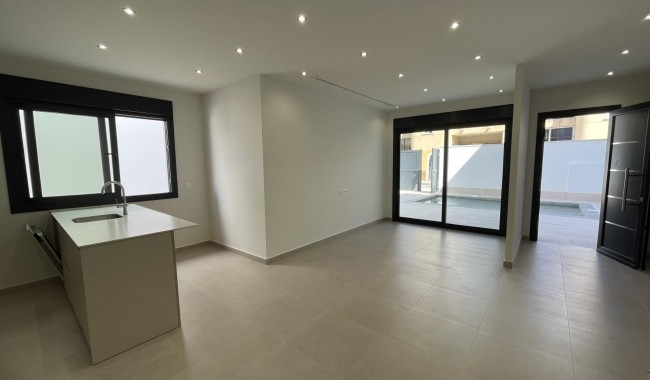 Nybyggnation - Villa - Almoradi - Heredades