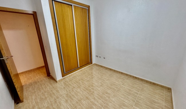 Segunda mano - Apartamento - Formentera del Segura