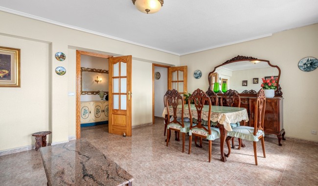 Resale - Apartment - Torrevieja