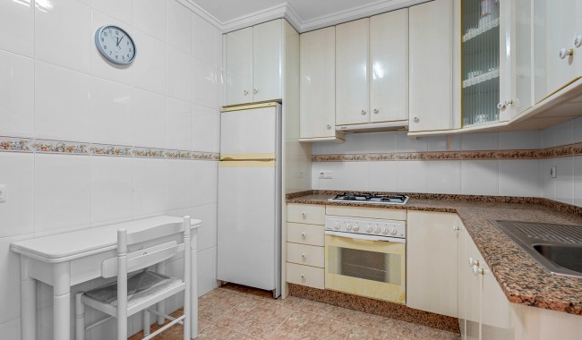 Resale - Apartment - Torrevieja