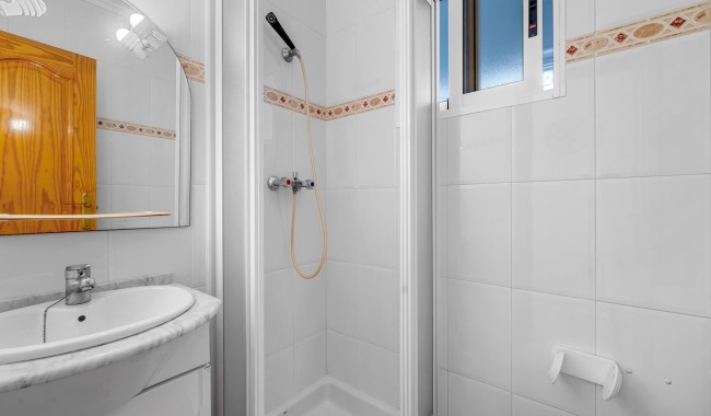 Resale - Apartment - Torrevieja