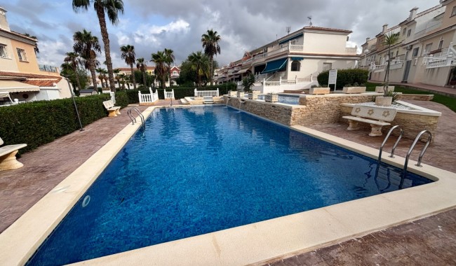 Resale - Townhouse - Benijófar - Monte Azul