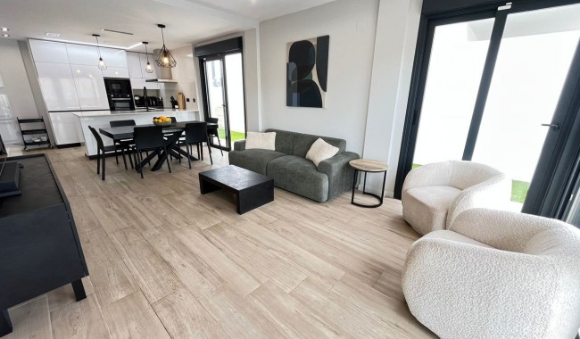 Resale - Villa - Punta Prima