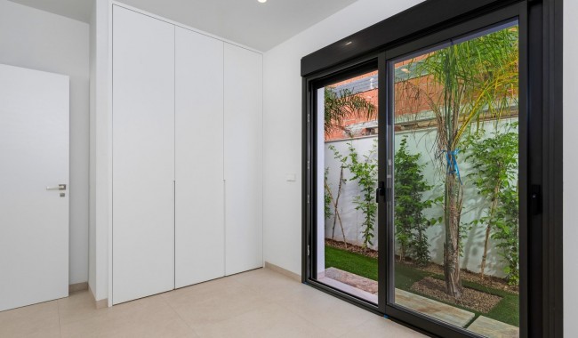 Nybyggnation - Radhus - Pilar de La Horadada - Parque del Mediterraneo