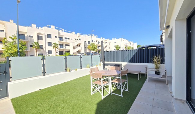 Resale - Villa - Pilar de La Horadada - Lo Romero Golf