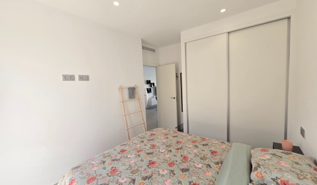 Resale - Villa - Pilar de La Horadada - Lo Romero Golf