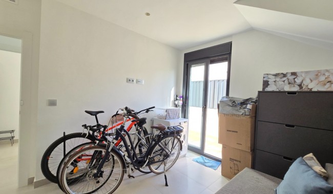 Resale - Villa - Pilar de La Horadada - Lo Romero Golf