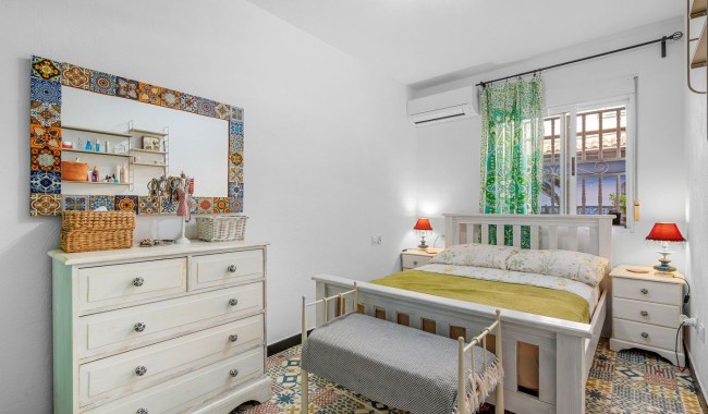 Sprzedaż - Kamienica - Los Alcázares