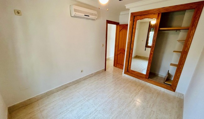 Sprzedaż - Apartament - Guardamar