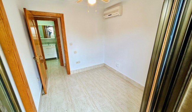 Sprzedaż - Apartament - Guardamar