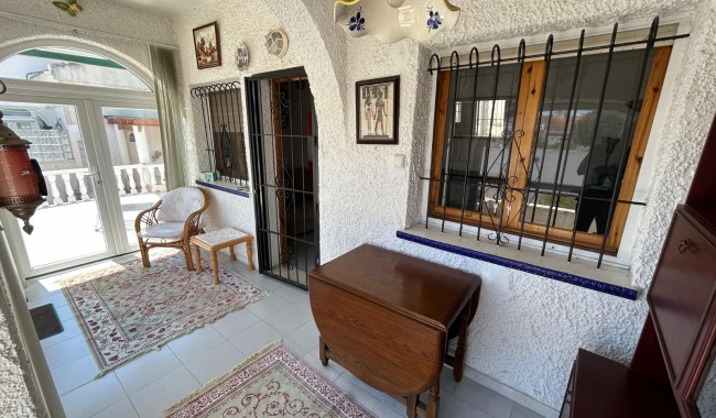 Begagnad - Villa - Torrevieja - El Chaparral