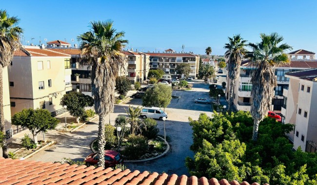 Begagnad - Lägenhet - Torrevieja - El Chaparral