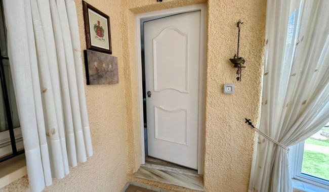 Begagnad - Villa - Torrevieja - El Chaparral