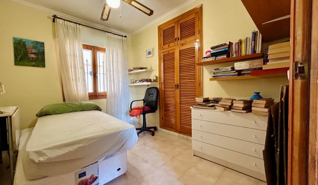 Begagnad - Villa - Torrevieja - El Chaparral