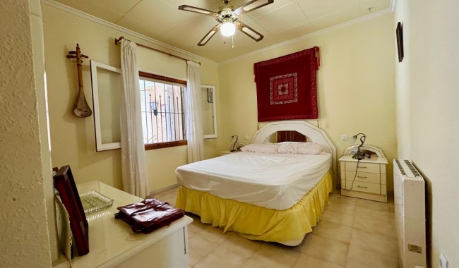 Begagnad - Villa - Torrevieja - El Chaparral