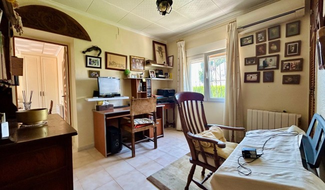 Begagnad - Villa - Torrevieja - El Chaparral