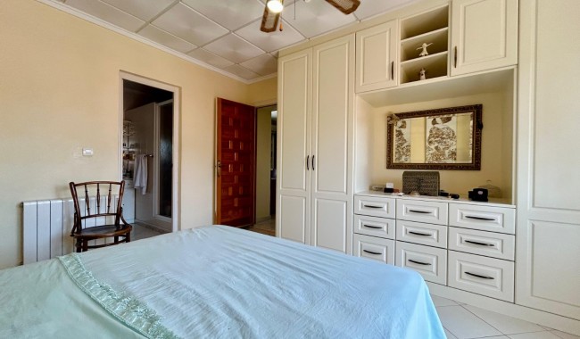 Begagnad - Villa - Torrevieja - El Chaparral