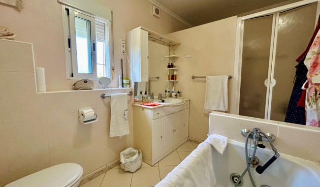 Begagnad - Villa - Torrevieja - El Chaparral