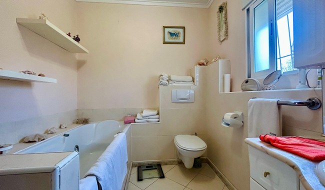 Begagnad - Villa - Torrevieja - El Chaparral