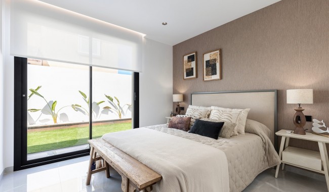 Segunda mano - Villa - Torrevieja - El Chaparral