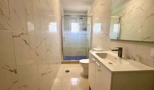 Begagnad - Vertikalt delad - Torrevieja - La Mata