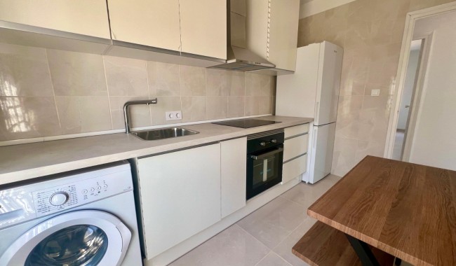 Begagnad - Vertikalt delad - Torrevieja - La Mata