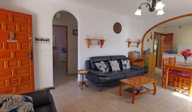 Begagnad - Villa - Torrevieja - La Siesta