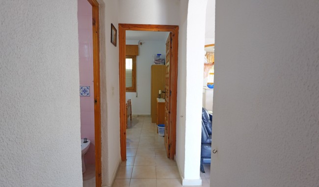 Begagnad - Villa - Torrevieja - La Siesta