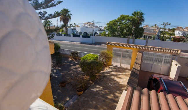 Begagnad - Villa - Torrevieja - La Siesta
