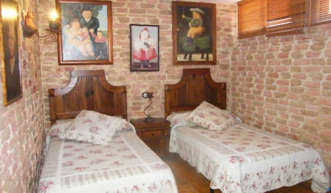 Segunda mano - Adosado - Daya Nueva