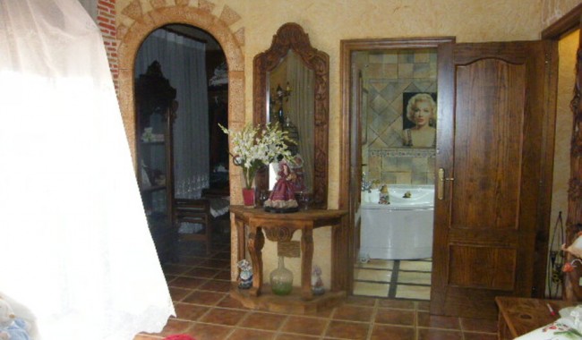 Segunda mano - Adosado - Daya Nueva