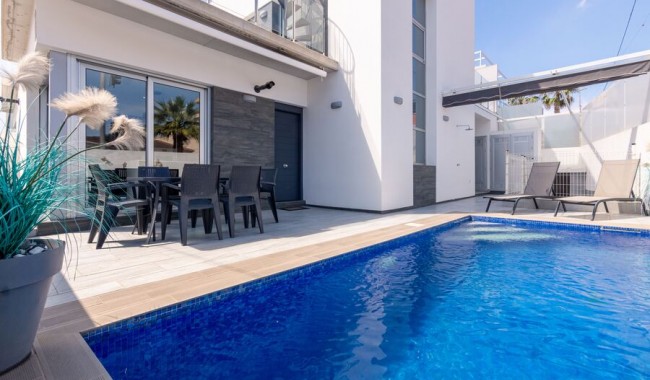 Begagnad - Villa - Daya Vieja