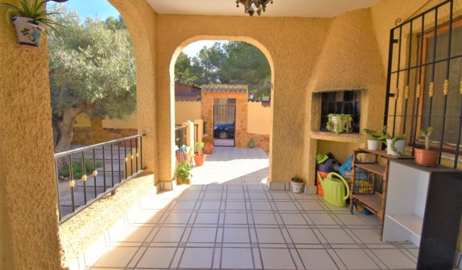 Begagnad - Villa - Orihuela - Villamartín