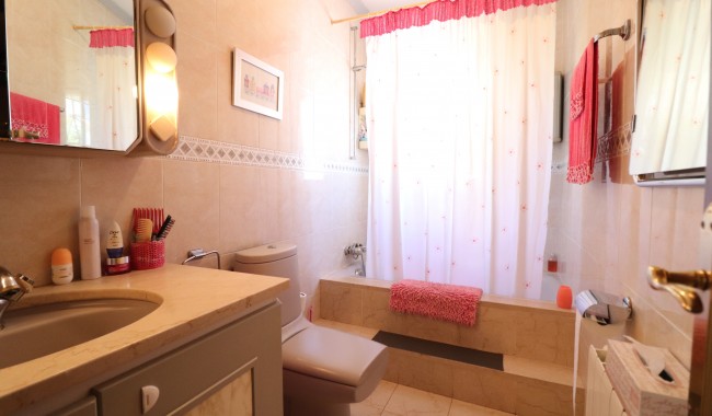 Segunda mano - Villa - Ciudad Quesada/Rojales - Ciudad Quesada - Town