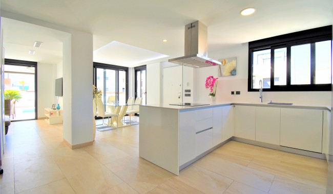 Begagnad - Villa - Orihuela - Villamartín