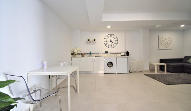 Begagnad - Villa - Orihuela - Villamartín