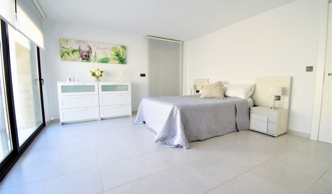 Begagnad - Villa - Orihuela - Villamartín