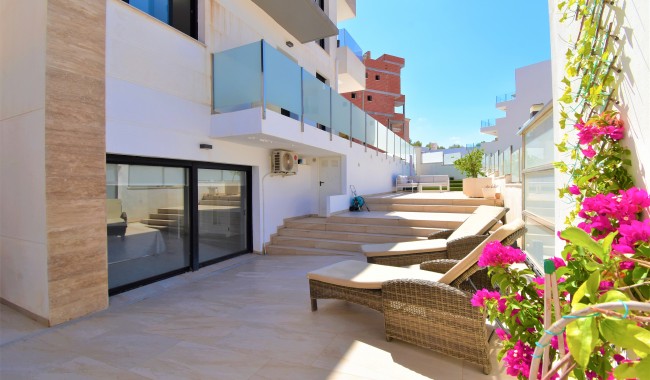 Begagnad - Villa - Orihuela - Villamartín