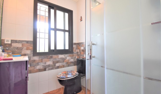 Begagnad - Villa - Orihuela - Villamartín