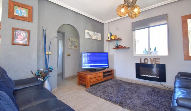 Begagnad - Villa - Orihuela - Playa Flamenca