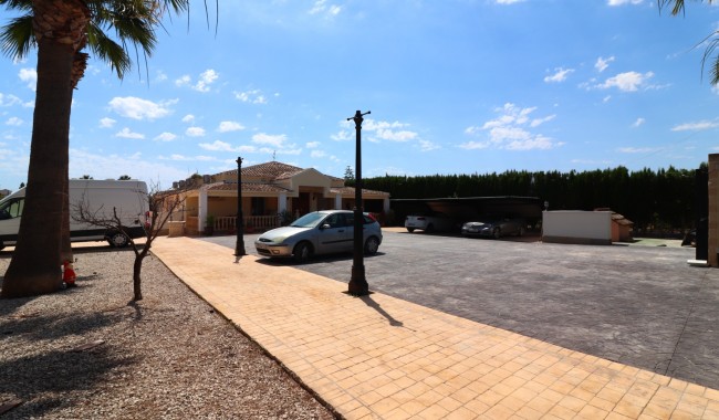 Resale - Finca - Heredades