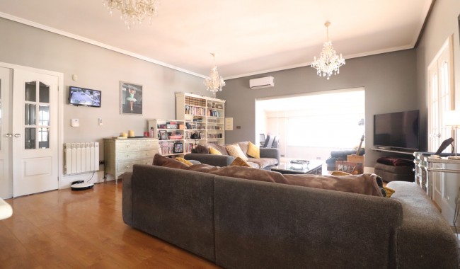 Resale - Finca - Heredades