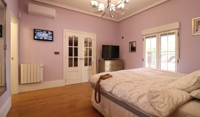 Resale - Finca - Heredades