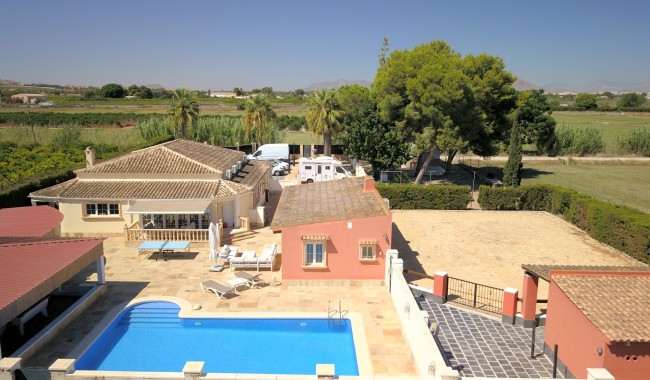 Resale - Finca - Heredades