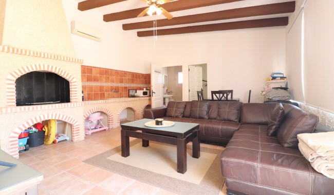 Resale - Finca - Heredades