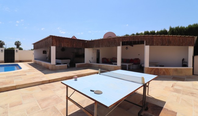 Resale - Finca - Heredades