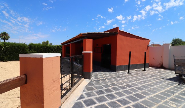 Resale - Finca - Heredades