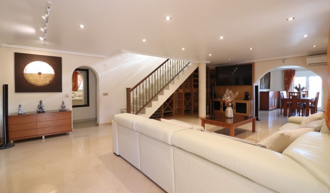 Begagnad - Villa - La Marina - La Escuera