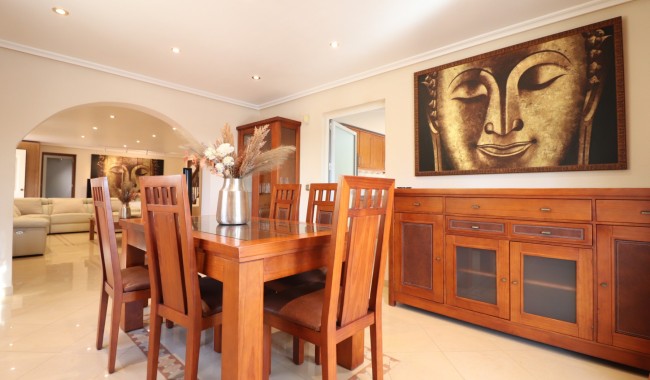 Begagnad - Villa - La Marina - La Escuera