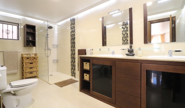 Begagnad - Villa - La Marina - La Escuera